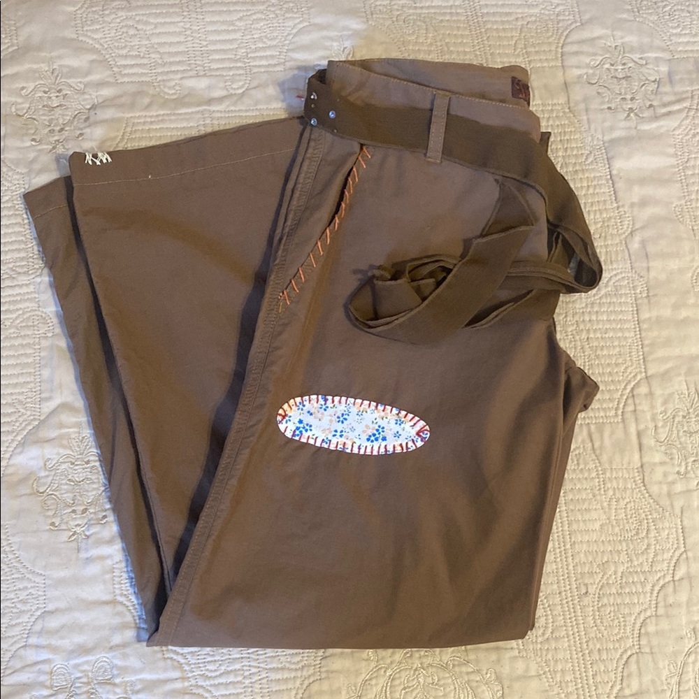 Straight Wide Leg Stitches & Patches Cargo Style Pants